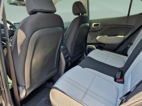 New 2026 Hyundai Venue SEL FWD image 15