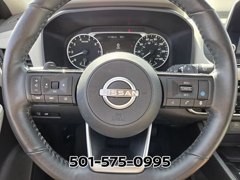 Used 2023 Nissan Rogue SV w/ SV Premium B Package FWD image 28