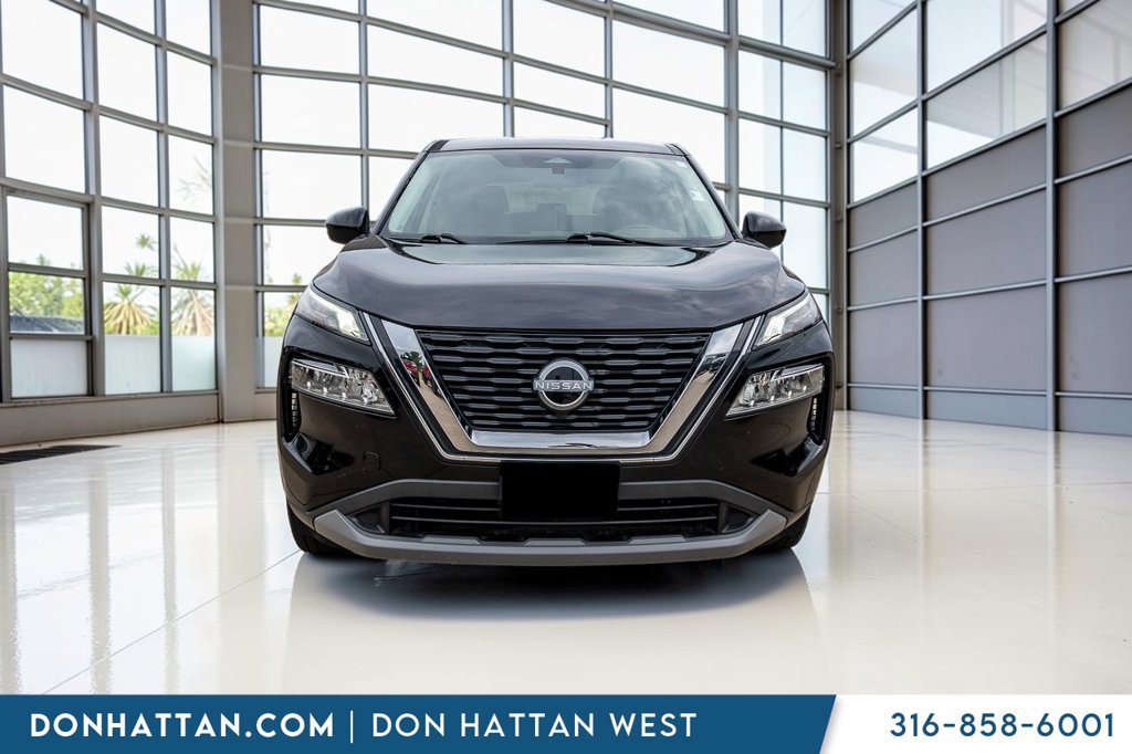 Used 2023 Nissan Rogue SV FWD image 19