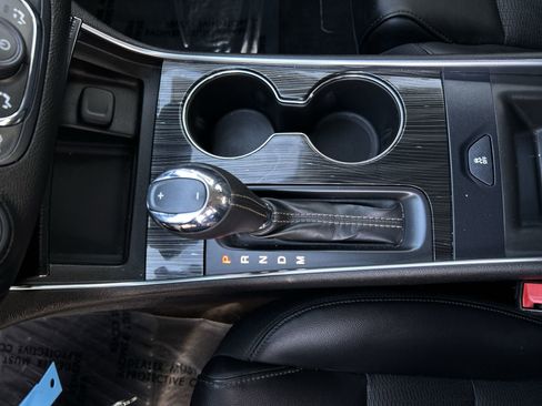 Used 2017 Chevrolet Impala LT image 21