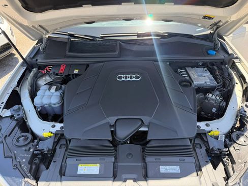 Used 2021 Audi Q7 3.0T Premium Plus AWD/4WD image 43
