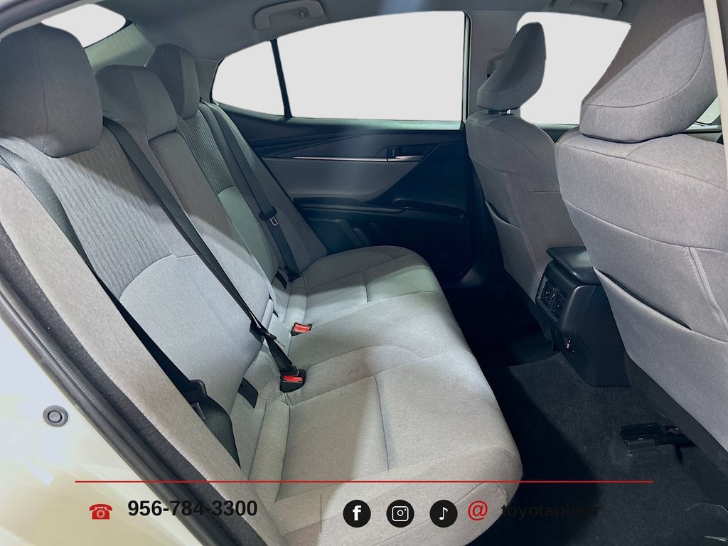Used 2025 Toyota Camry LE w/ Convenience Package FWD image 24