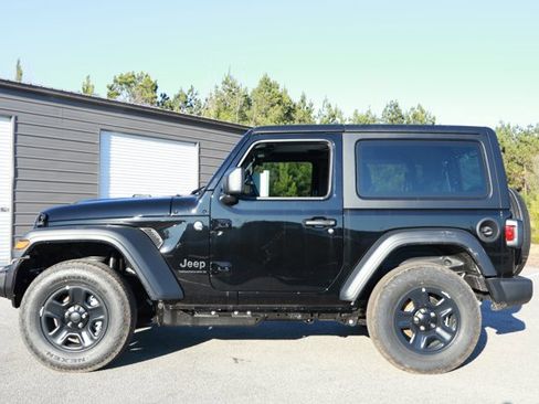 New 2026 Jeep Wrangler Sport AWD/4WD image 9