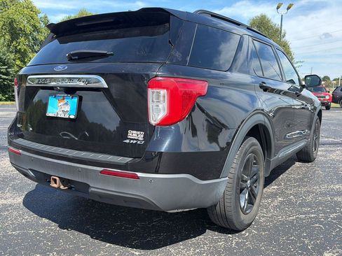 Used 2021 Ford Explorer XLT w/ Class III Trailer Tow Package AWD/4WD image 5