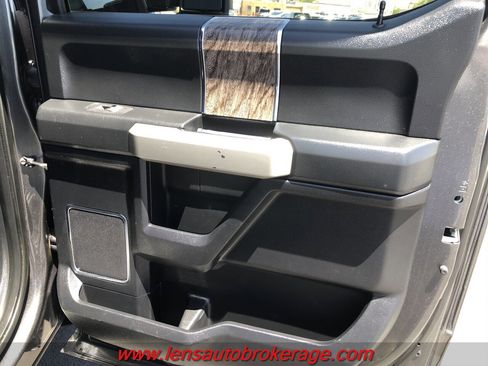 Used 2017 Ford F450 Lariat AWD/4WD image 21