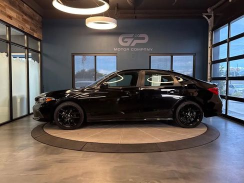 Used 2022 Honda Civic Sport image 6