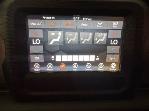 Used 2021 Jeep Gladiator Willys image 25