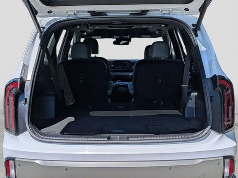 Certified 2023 Kia Telluride EX X-Line AWD/4WD image 8