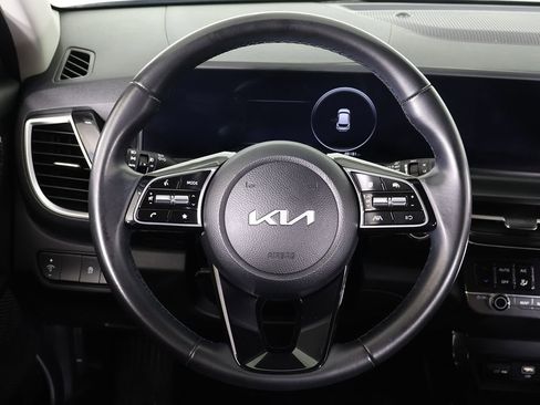 Used 2024 Kia Seltos S image 36