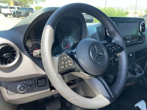 Used 2026 Mercedes-Benz Sprinter 2500 image 11