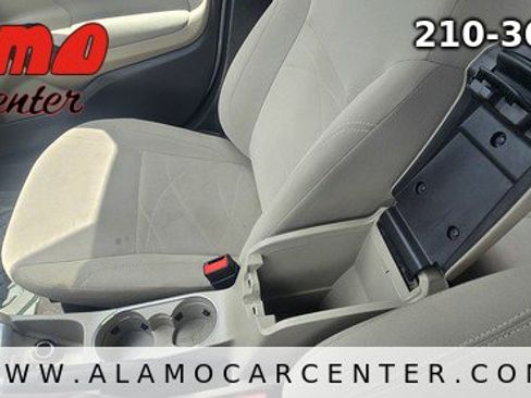 Used 2016 Ford Fiesta SE FWD image 35