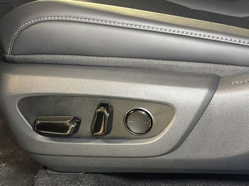 New 2026 Lexus TX 500h AWD image 20