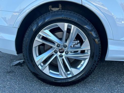 Used 2023 Audi Q7 3.0T Prestige image 55