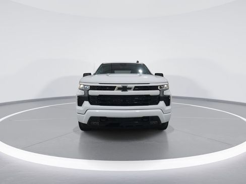 Used 2023 Chevrolet Silverado 1500 RST image 3