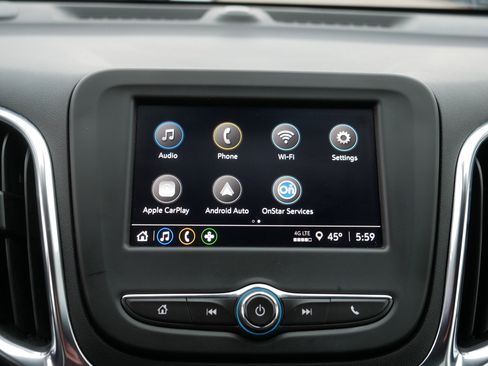 Used 2024 Chevrolet Equinox LT image 30