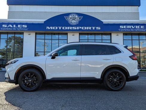 Used 2024 Honda CR-V Sport image 1