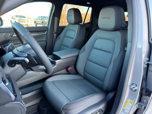 New 2026 GMC Terrain AT4 w/ Convenience Package III AWD/4WD image 12