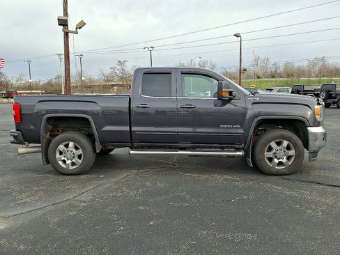 Used 2015 GMC Sierra 2500 SLE AWD/4WD image 25