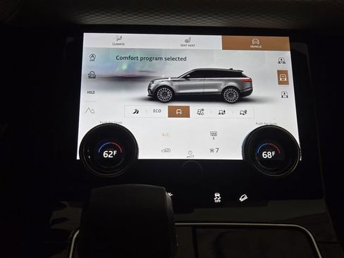 Used 2022 Land Rover Range Rover Velar R-Dynamic S AWD/4WD image 19