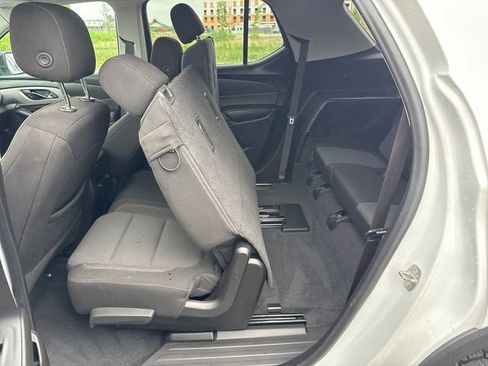 Certified 2021 Chevrolet Traverse LS image 30