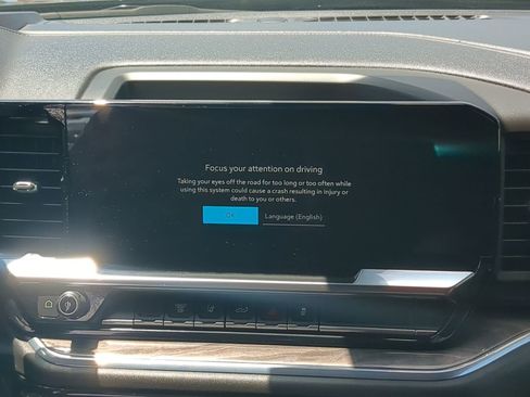 Certified 2024 Chevrolet Silverado 2500 LTZ image 18