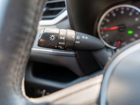 Used 2019 Toyota RAV4 XLE w/ Convenience Package AWD/4WD image 24