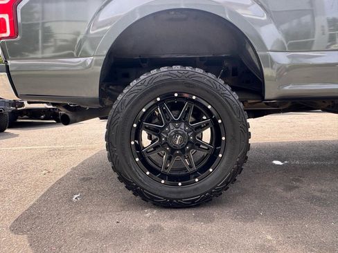 Used 2019 Ford F150 XLT AWD/4WD image 14