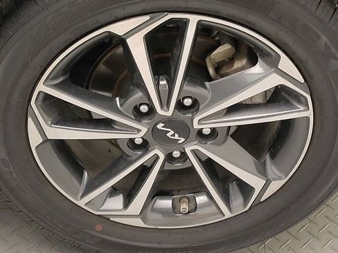 Used 2023 Kia Forte LXS w/ LXS Technology Package image 31