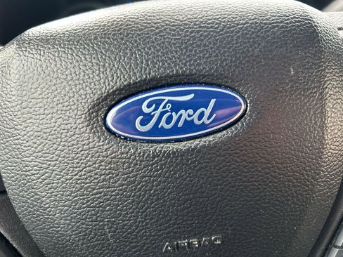 Used 2017 Ford F150 XLT w/ Equipment Group 302A Luxury AWD/4WD image 19