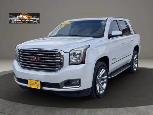Used 2018 GMC Yukon SLT w/ Premium Edition RWD image 3