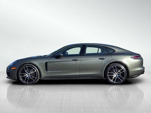 Used 2022 Porsche Panamera Platinum Edition image 7