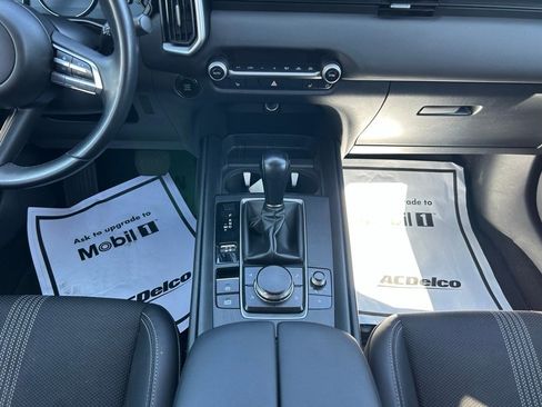 Used 2024 MAZDA CX-50 AWD 2.5 S w/ Preferred Package image 18