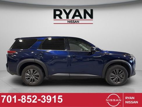 Certified 2022 Nissan Pathfinder S w/ Cargo Package image 18