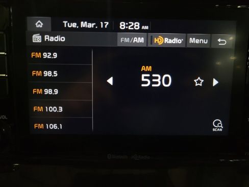 Used 2022 Kia Seltos LX image 25