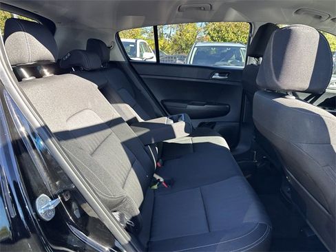 Used 2022 Kia Sportage LX image 36