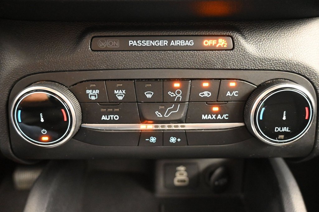 Used 2025 Ford Escape Active AWD/4WD image 14