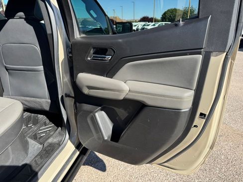 Used 2024 Chevrolet Colorado ZR2 w/ ZR2 Convenience Package III image 20