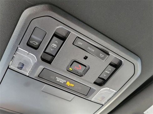 Used 2025 Toyota Sequoia SR5 image 29