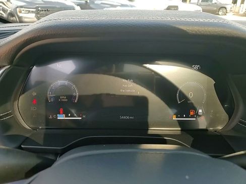 Used 2023 Jeep Grand Cherokee Limited image 26