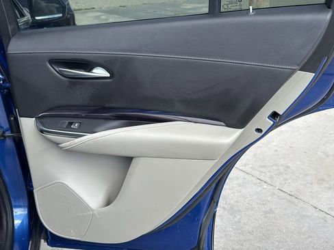 Used 2023 Cadillac XT4 Luxury w/ Cold Weather Package image 29