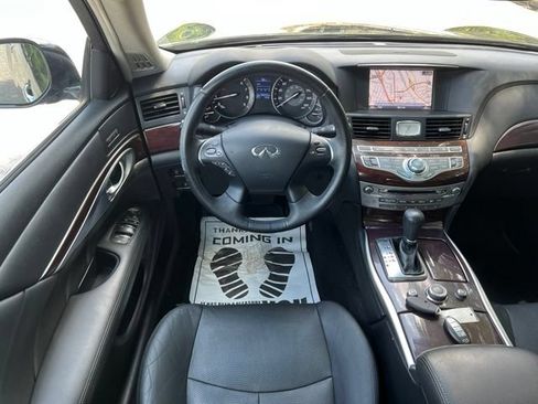 Used 2017 INFINITI Q70 L 3.7 AWD/4WD image 30