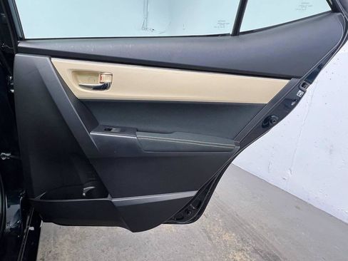 Used 2017 Toyota Corolla LE FWD image 13