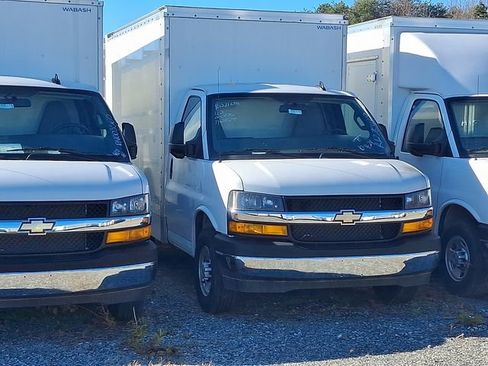 New 2024 Chevrolet Express 3500 w/ Power Convenience Package RWD image 1