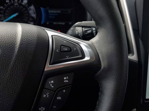 Certified 2022 Ford Edge SEL w/ Convenience Package image 18