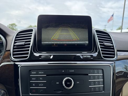 Used 2018 Mercedes-Benz GLE 350 image 31