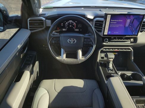Used 2024 Toyota Tundra Limited image 25