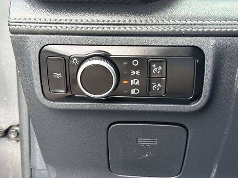 Used 2024 Ford Mustang Premium RWD image 34
