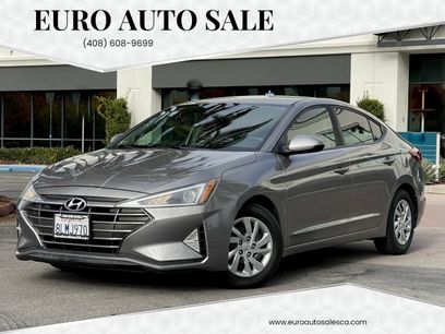 Used 2020 Hyundai Elantra SE w/ Cargo Package (C1)