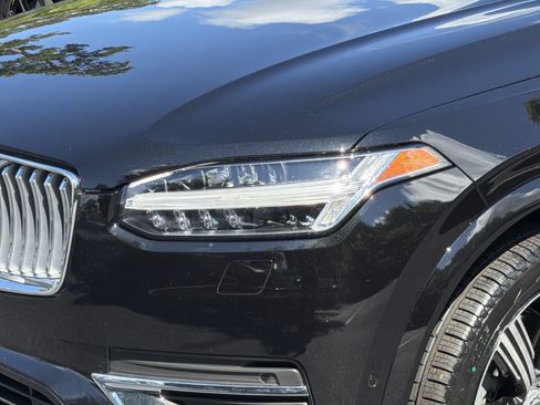 Certified 2024 Volvo XC90 T8 Ultimate w/ Protection Package Premier AWD/4WD image 6