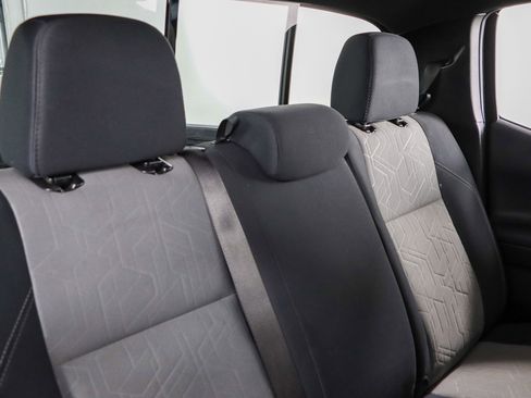 Used 2023 Toyota Tacoma TRD Sport AWD/4WD image 29